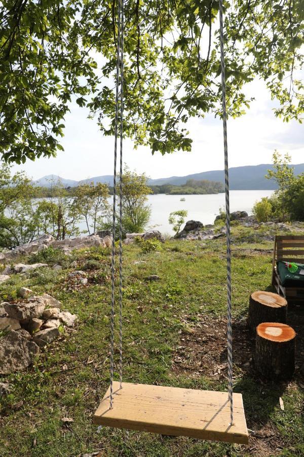 Lake House 'Vilin Konak' Niksic Exterior photo